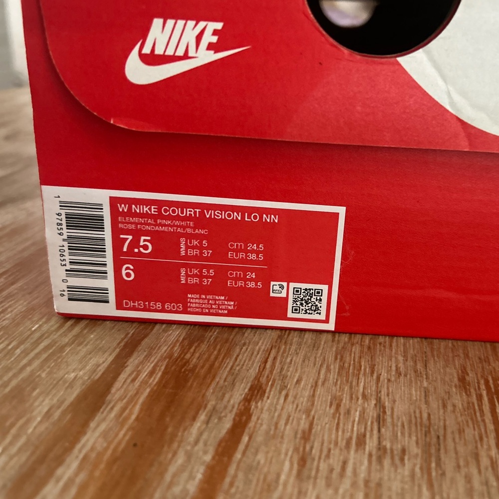 Nike Court Vision Low Next Nature Sneakers - Picture 9 of 12